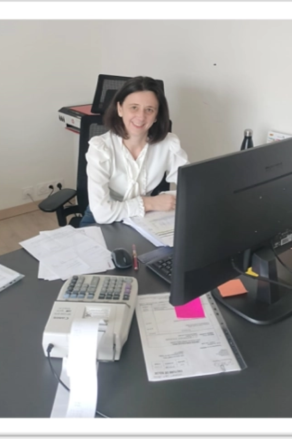 Les collaborateurs Logikinov : Séverine, comptable des 3 agences Logikinov
