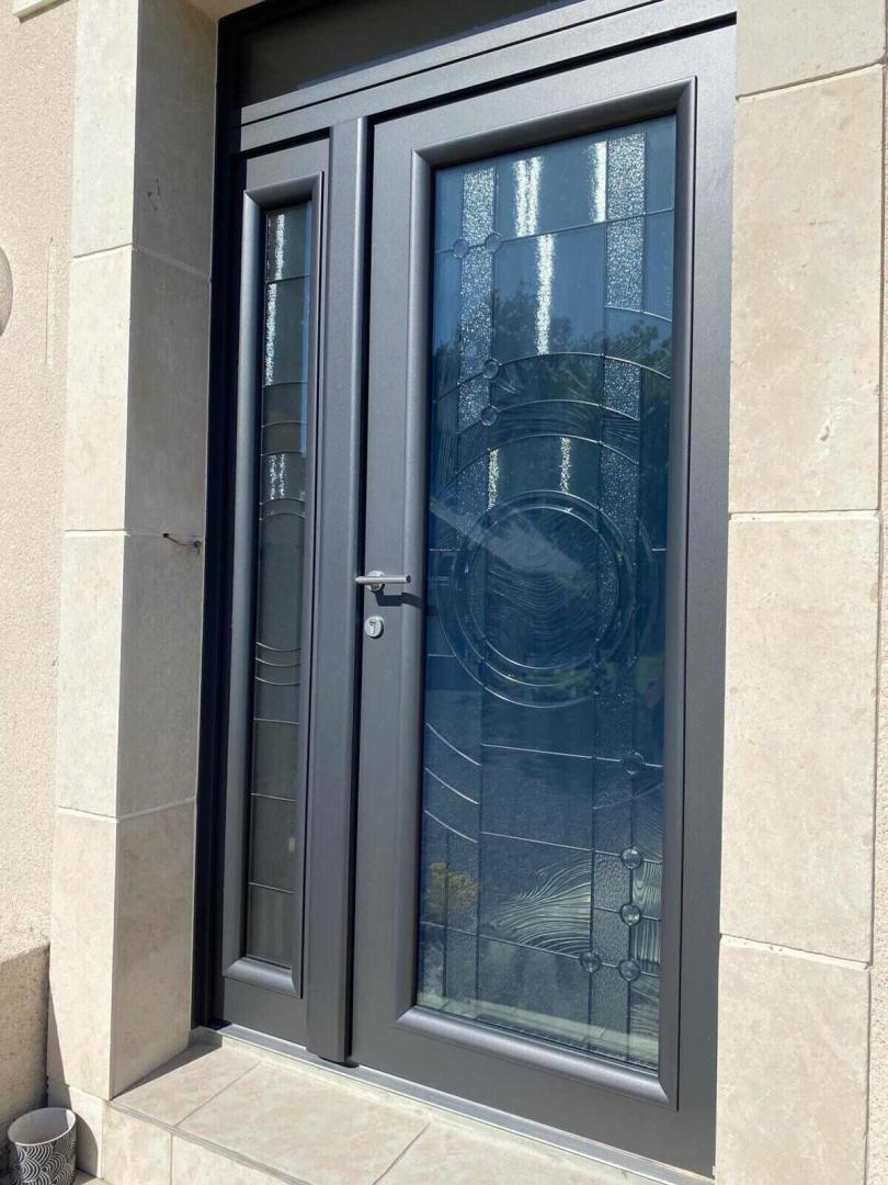 Porte aluminium - Des portes d’entrée en aluminium sur-mesure pour un style unique