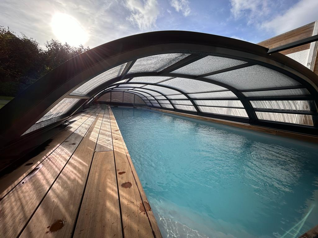 Abris de piscine - Les raisons pour installer un abri de piscine en Normandie