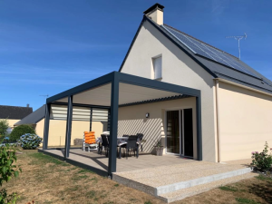 Pose d’une pergola by Brustor à Sourdeval, près de St Lô