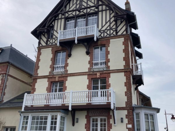 Installation de fenêtres mixtes à Honfleur