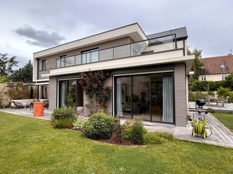 Pose de fenêtres et brises soleil orientables près de Caen