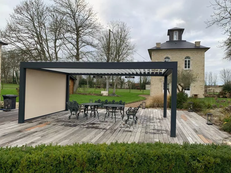 Réalisation d’une pergola B200 à Saint Germain de Varvillle, en Normandie - Manche - Normandie